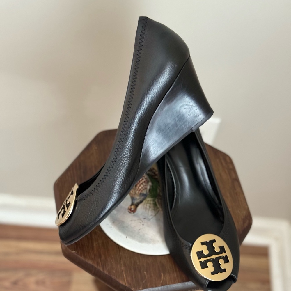 Tory Burch Chelsea Wedge Heel Black